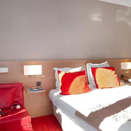 Sowell Le Pas Du Loup Hotel 3*