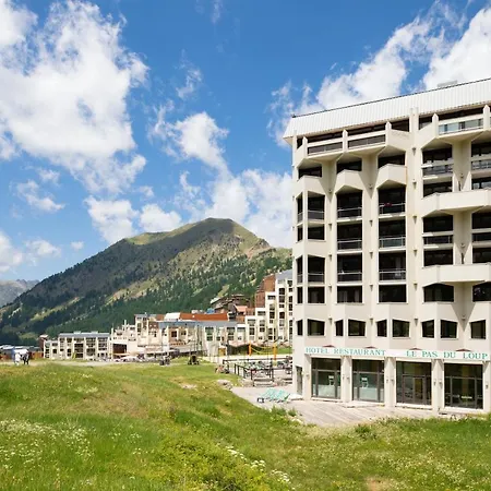 Sowell Le Pas Du Loup Hotel 3*